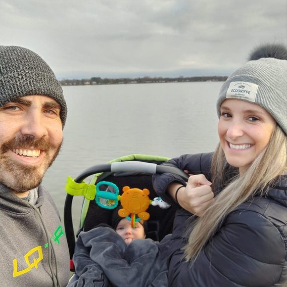 Meet your Posher, Trycia - Picture 1 of 1